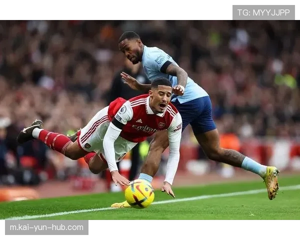 高位压迫失效导致中场失控 枪手客战小蜜蜂仅获一分 高位压迫失效导致中场失控 枪手客战小蜜蜂仅获一分